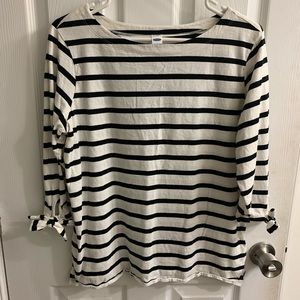 Old Navy 3/4 sleeve length shirt